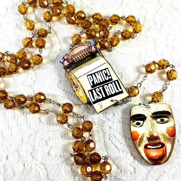 Panic Last Roll Creepy Dude image on laser cut wood deconstructed rosary OOAK - Picture 2 of 3